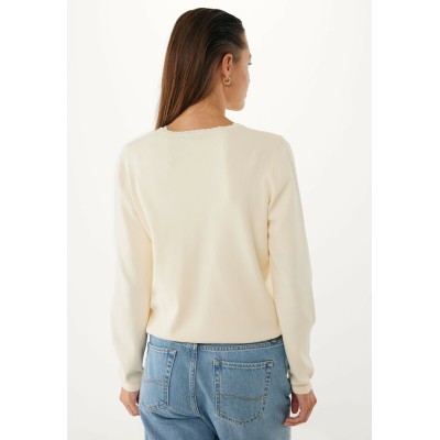 Vest Peony Cream