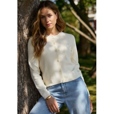 Vest Peony Cream