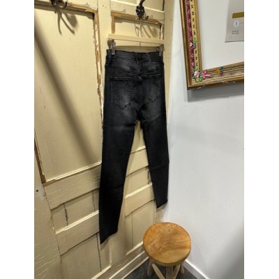 JENNIFER SKINNY BLACK DENIM