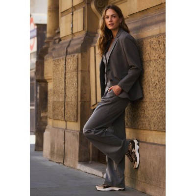 PINSTRIPE LUREX GILET
