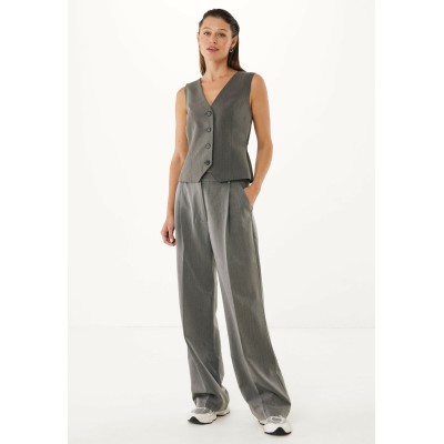 PINSTRIPE LUREX GILET
