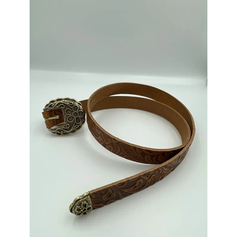 25450 CHARRO BELT COGNAC – Cognac riem met Bloemmotief | ELVY