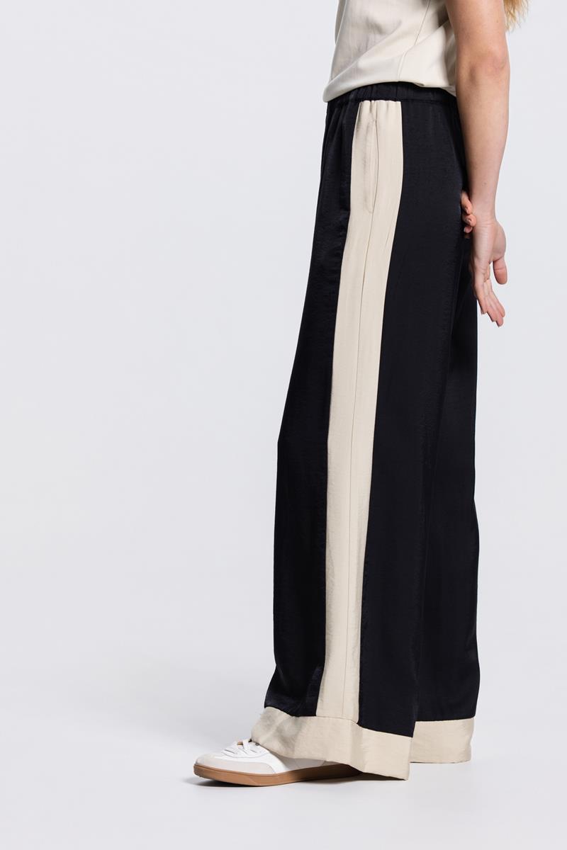 Olene wide leg broek in Zwart