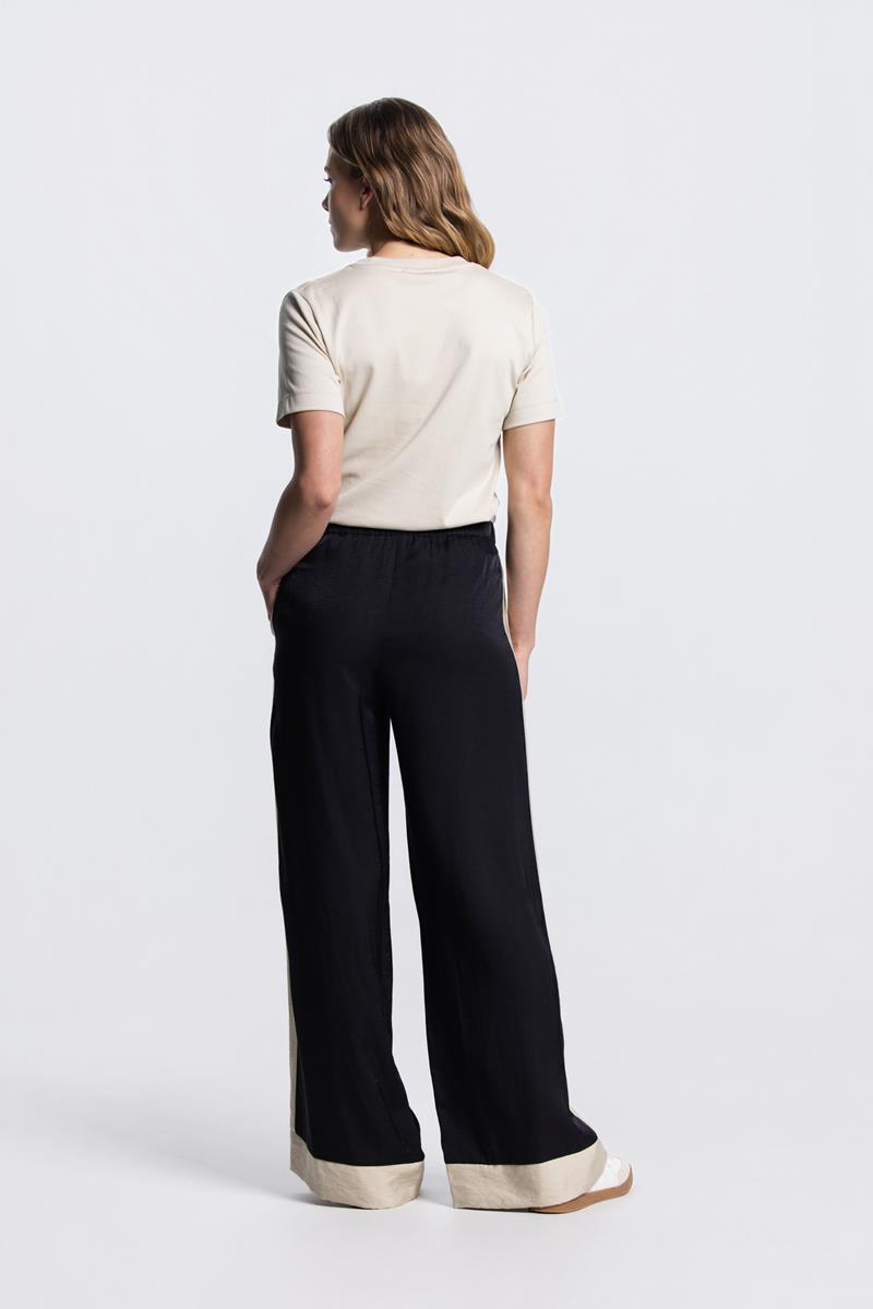 Olene wide leg broek in Zwart