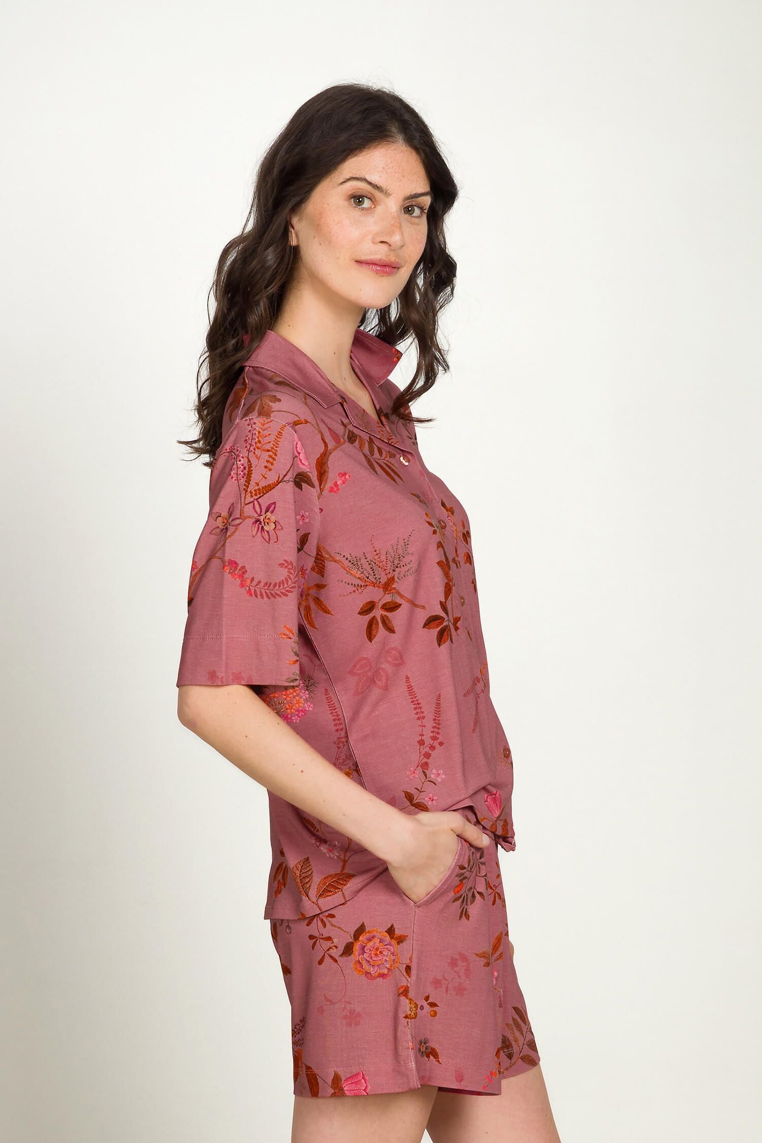 Flora Top Korte Mouw Bodhi Flower Donkerroze