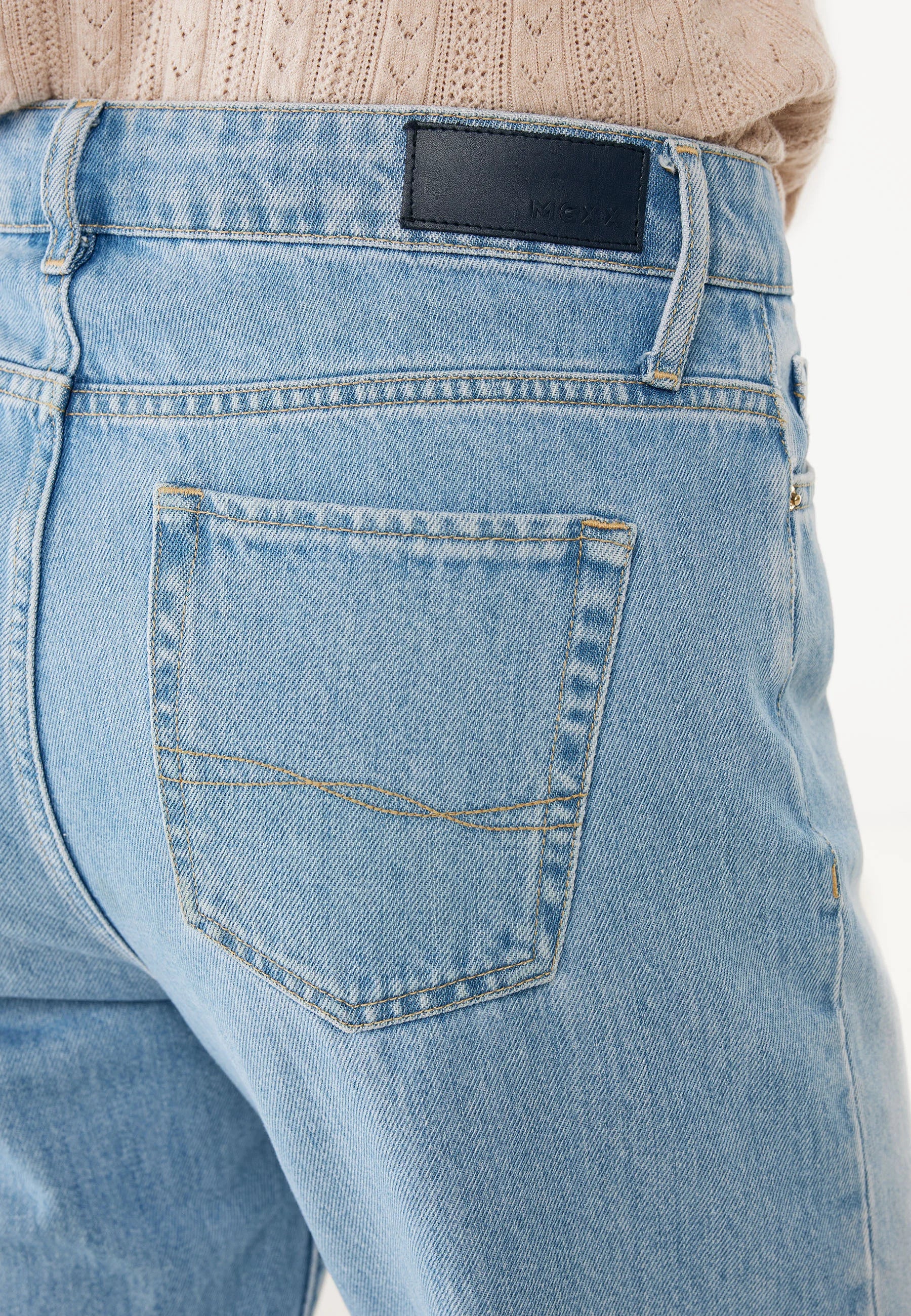 Mom jeans LIGHT BLUE