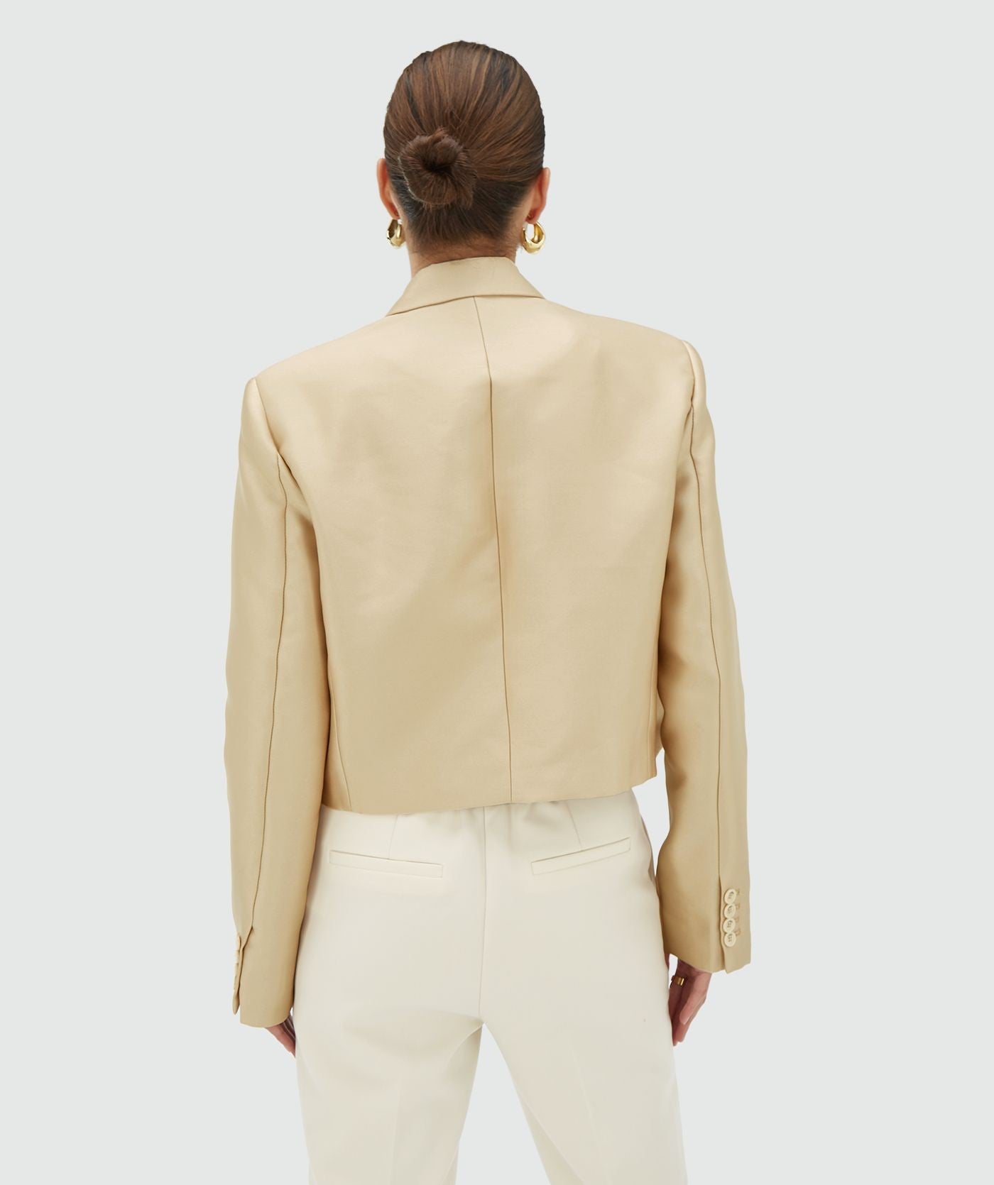 SILKE cropped blazer met strik - champagne