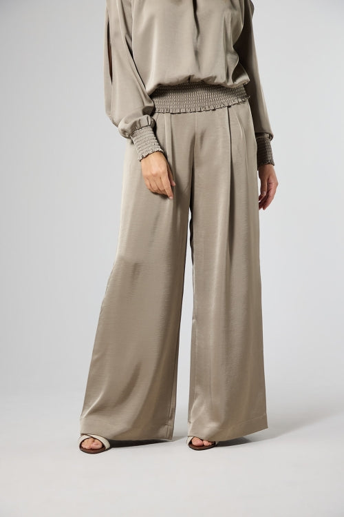Wijde pantalon met bandplooi