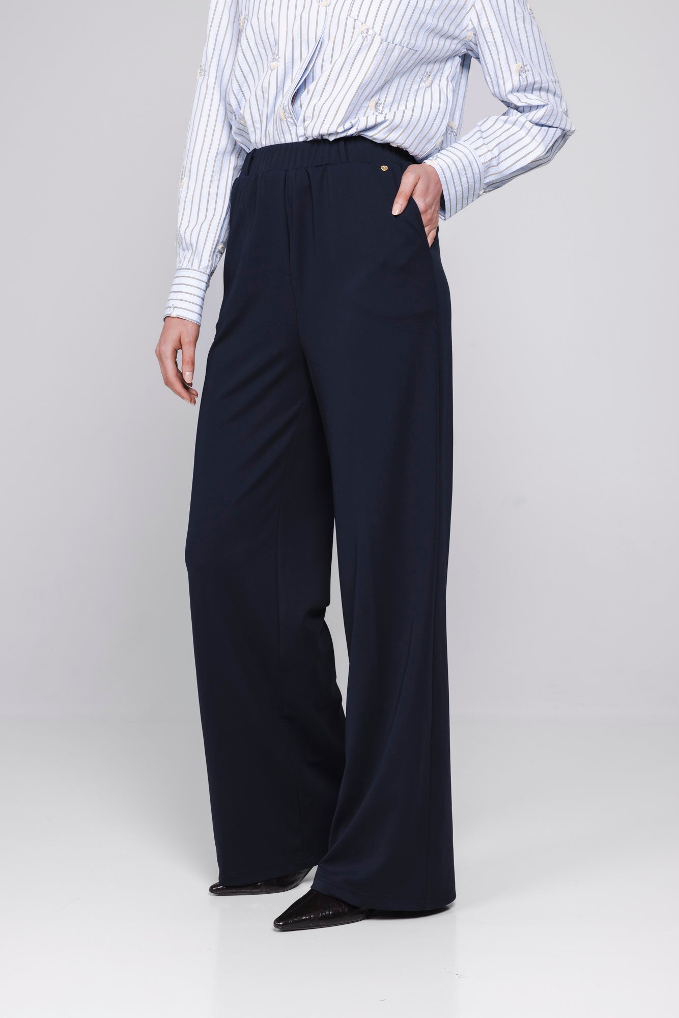 Kiki Pants