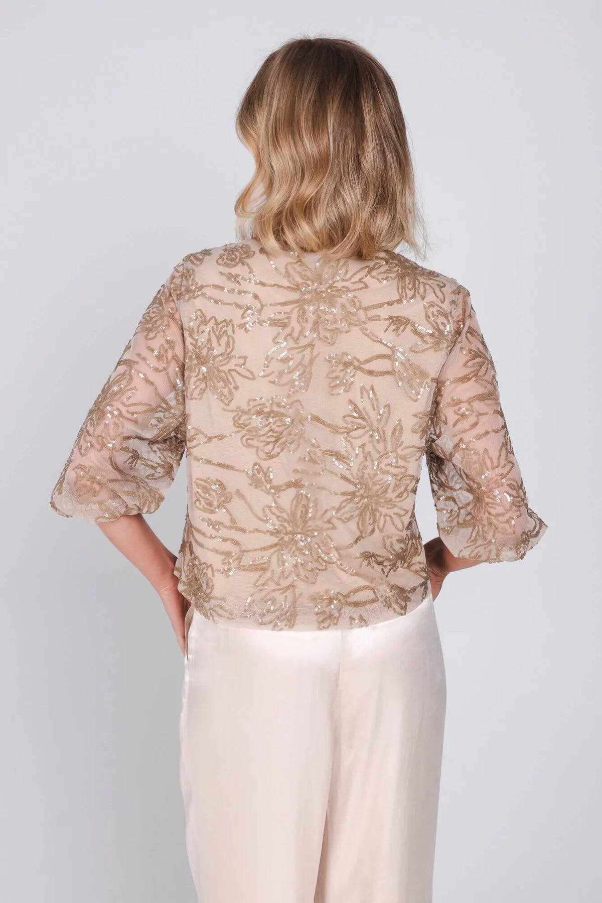 Accentil Rive Blouse – Sand