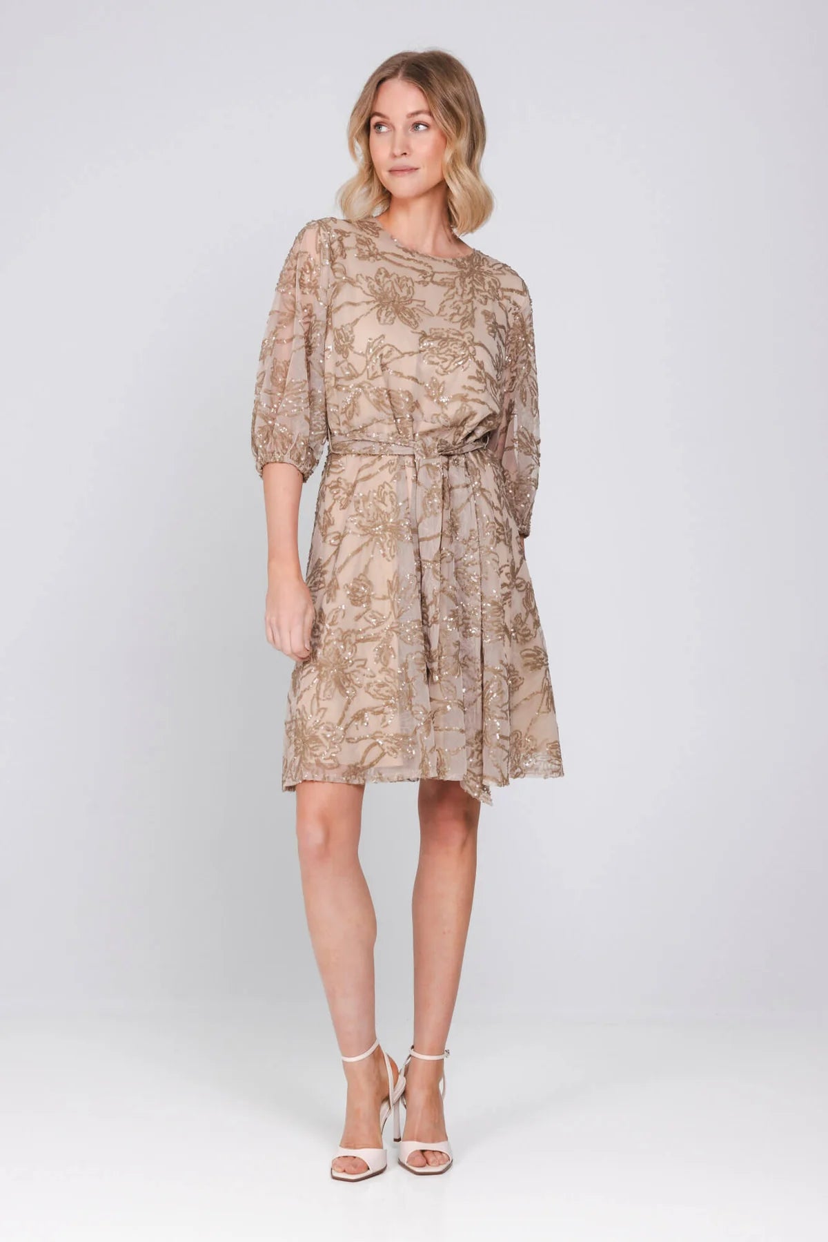 Accentil Vive Dress – Sand