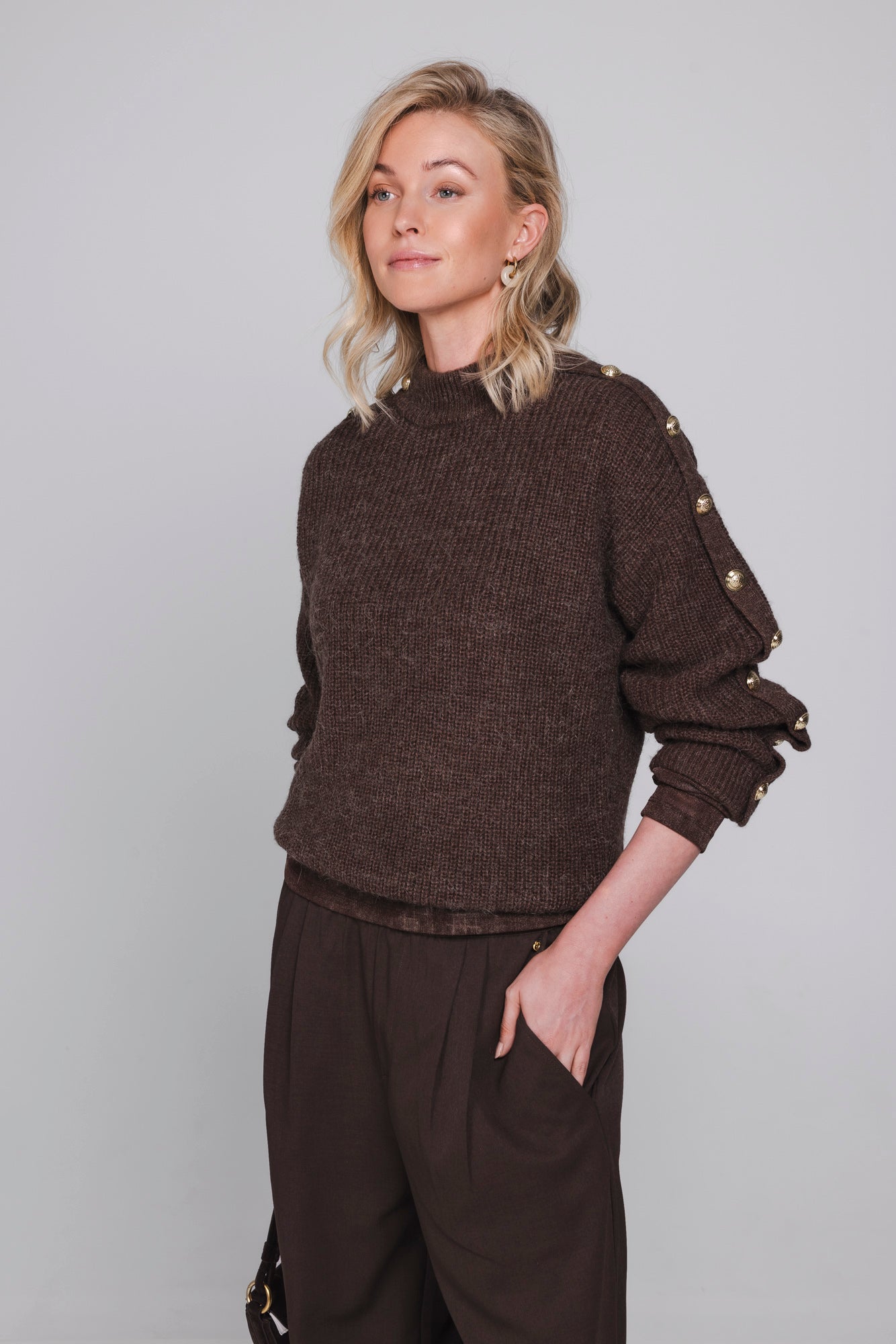 Lona Knit