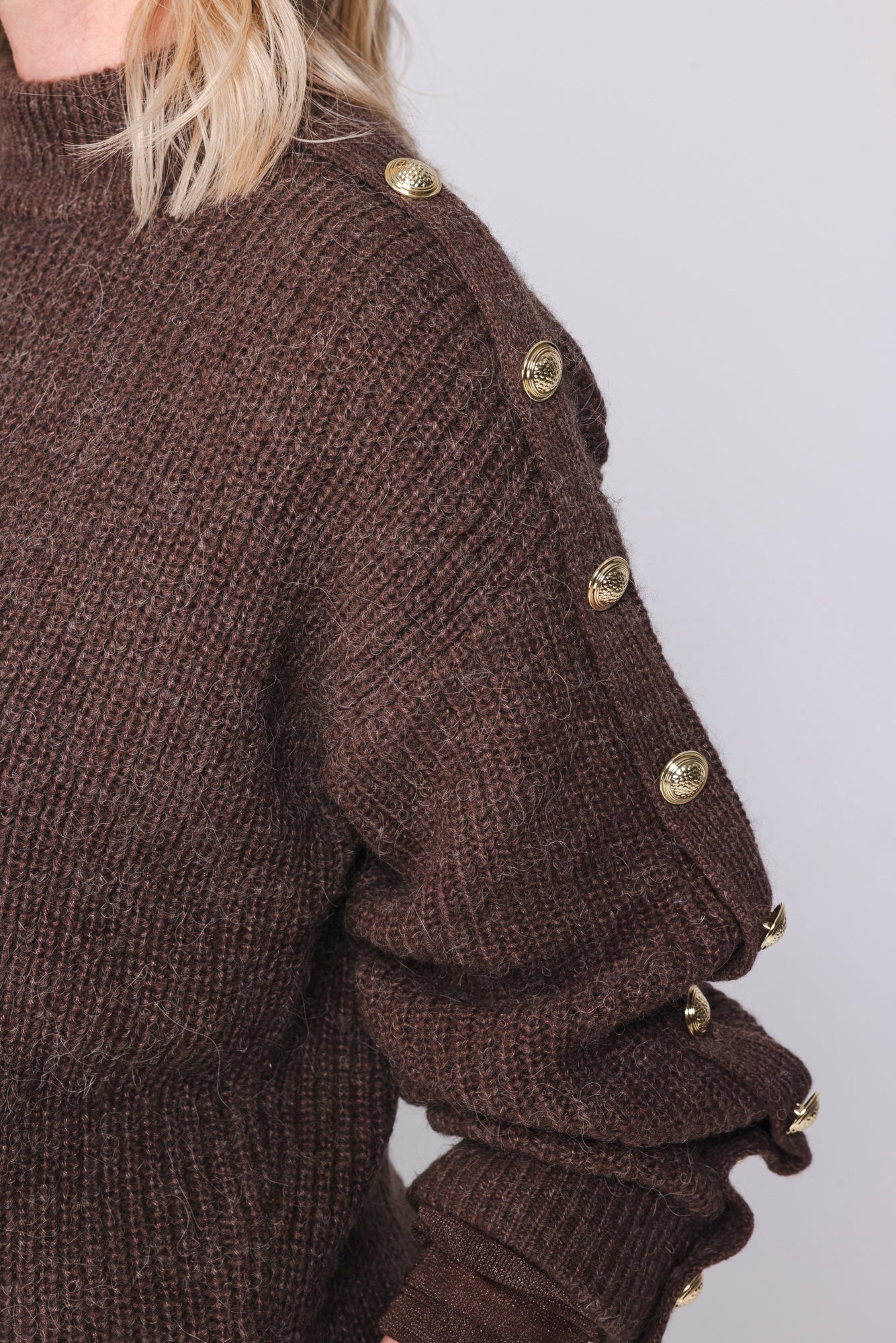 Lona Knit