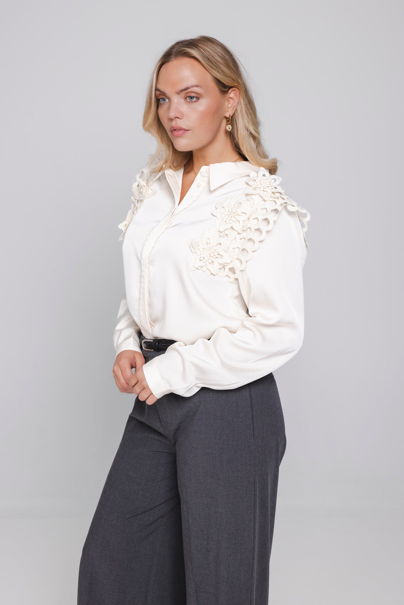 Elisse Blouse Winter White – Accentil