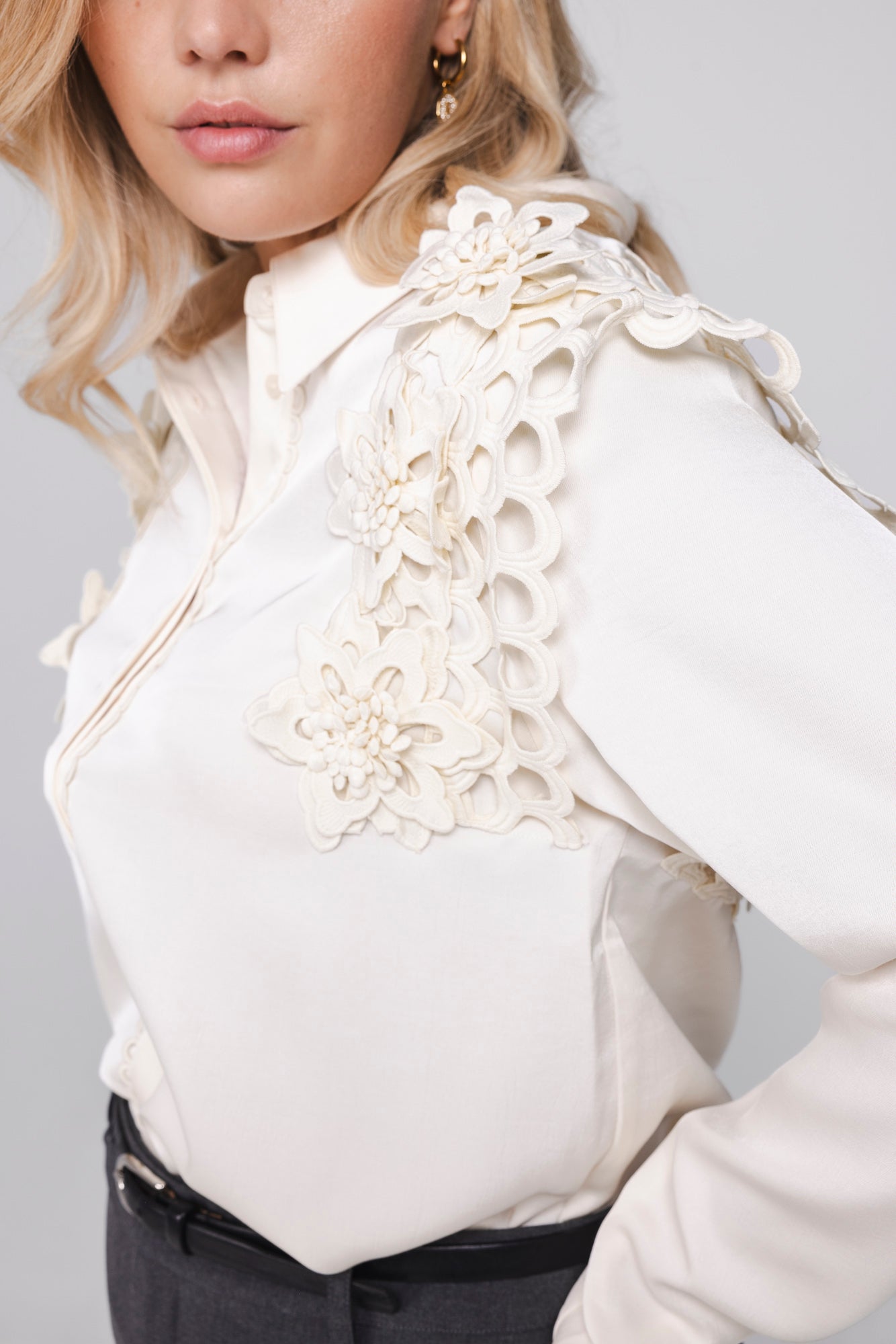 Elisse Blouse Winter White – Accentil