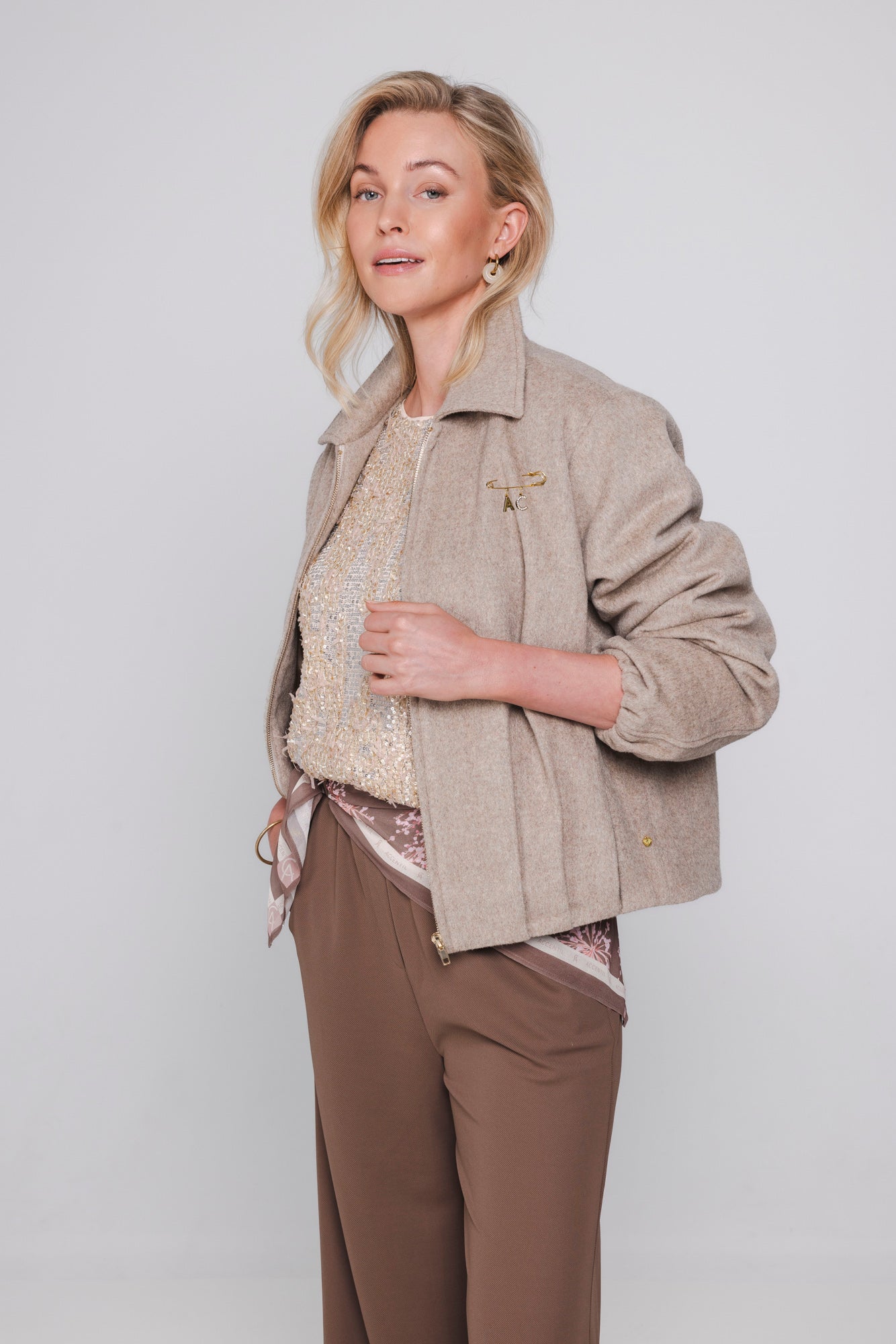 Amalia Jacket Sand – Accentil