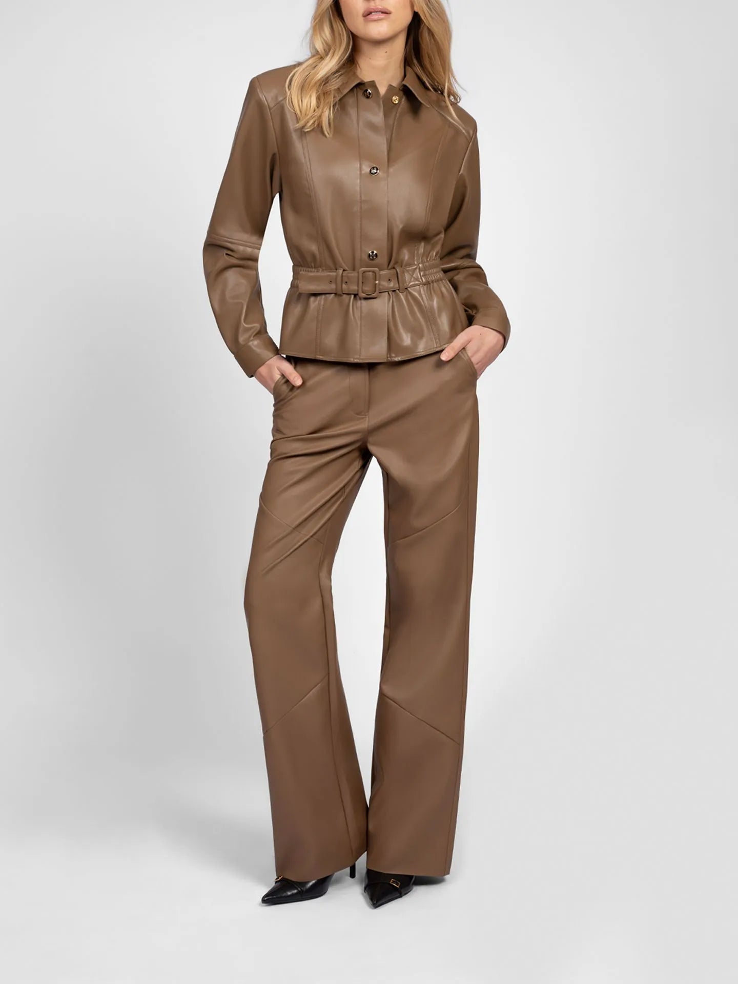 Jessy Pants Vegan leren broek met wide leg fit bali brown