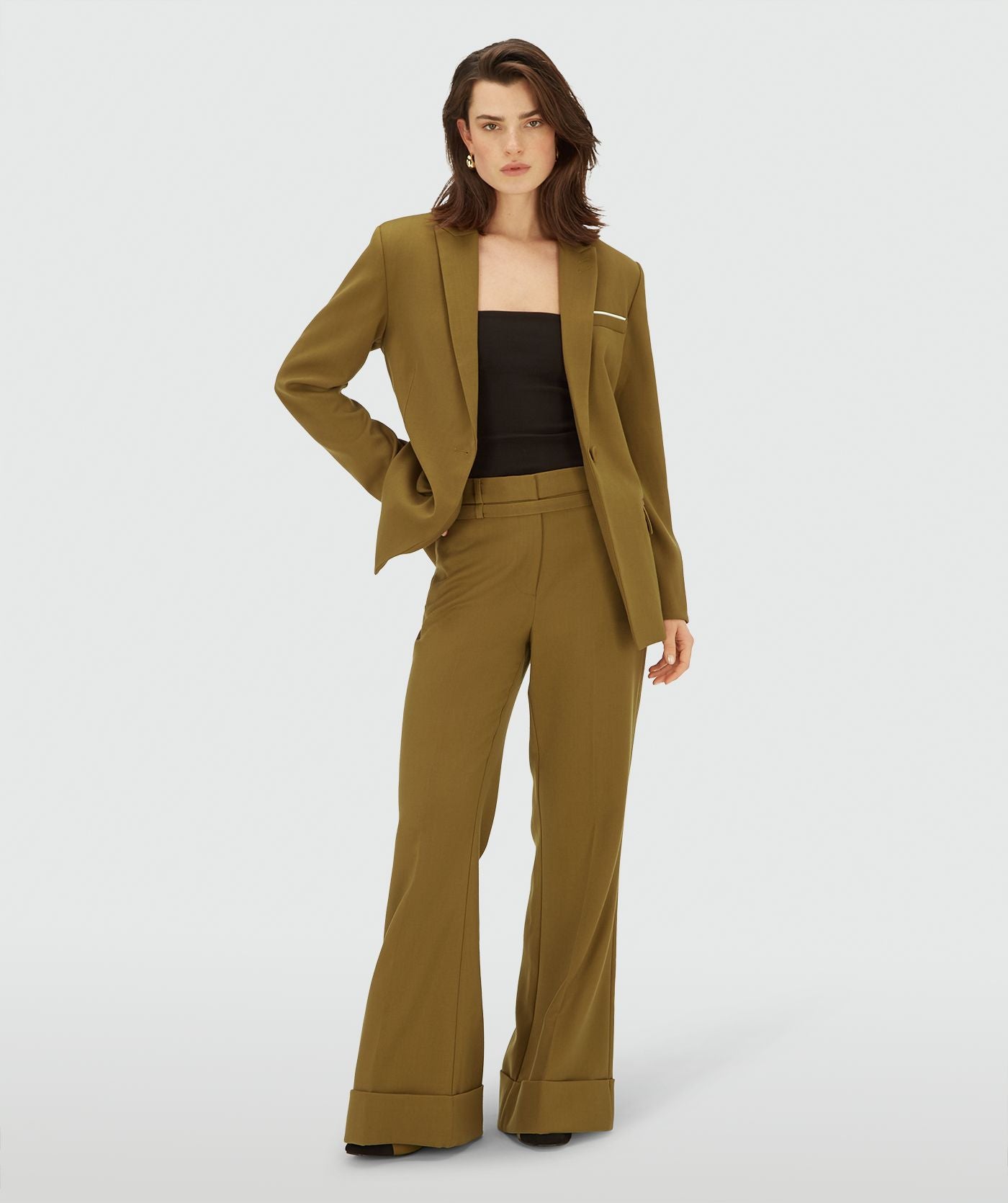 KORIEN mid rise flared pantalon