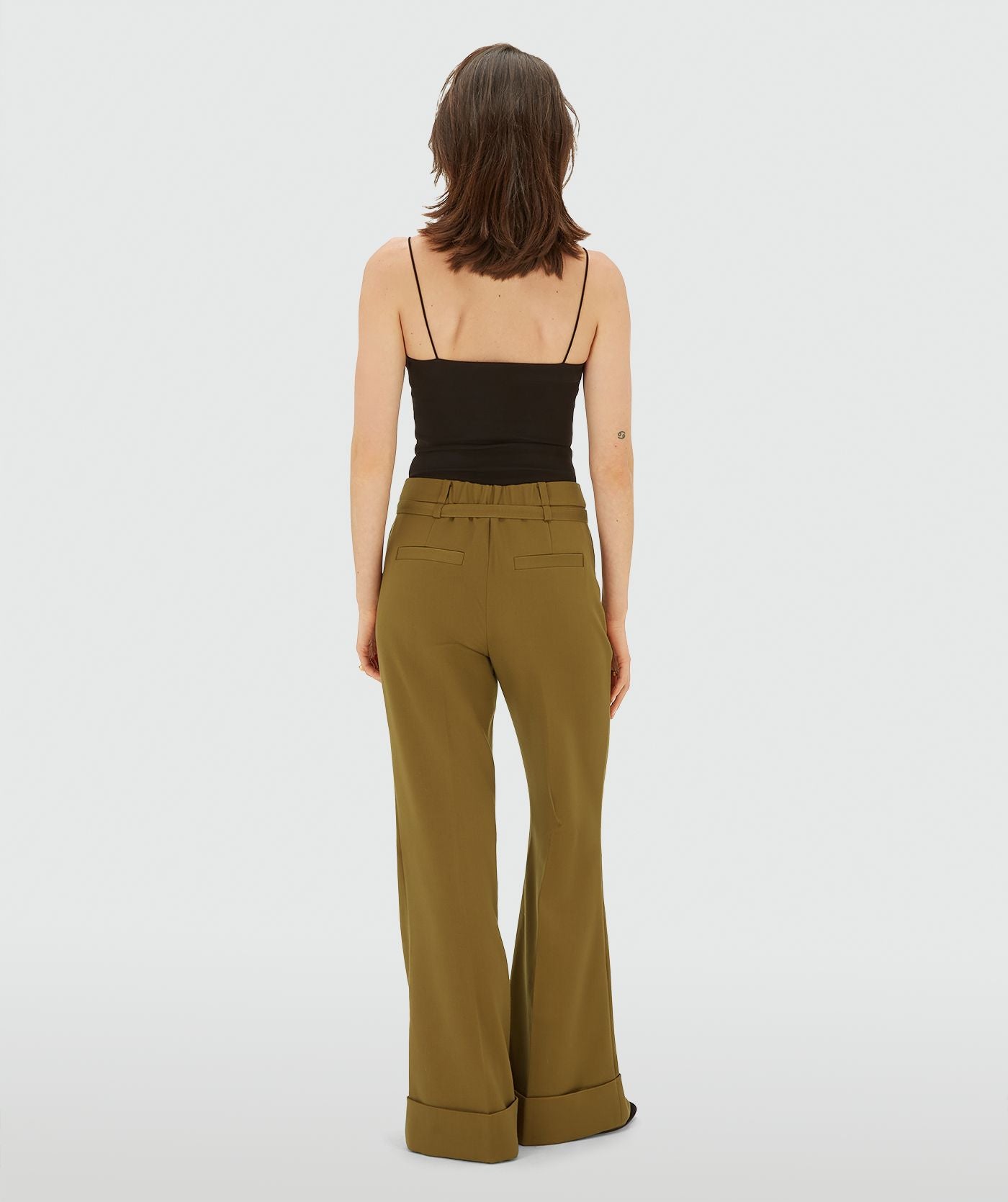 KORIEN mid rise flared pantalon