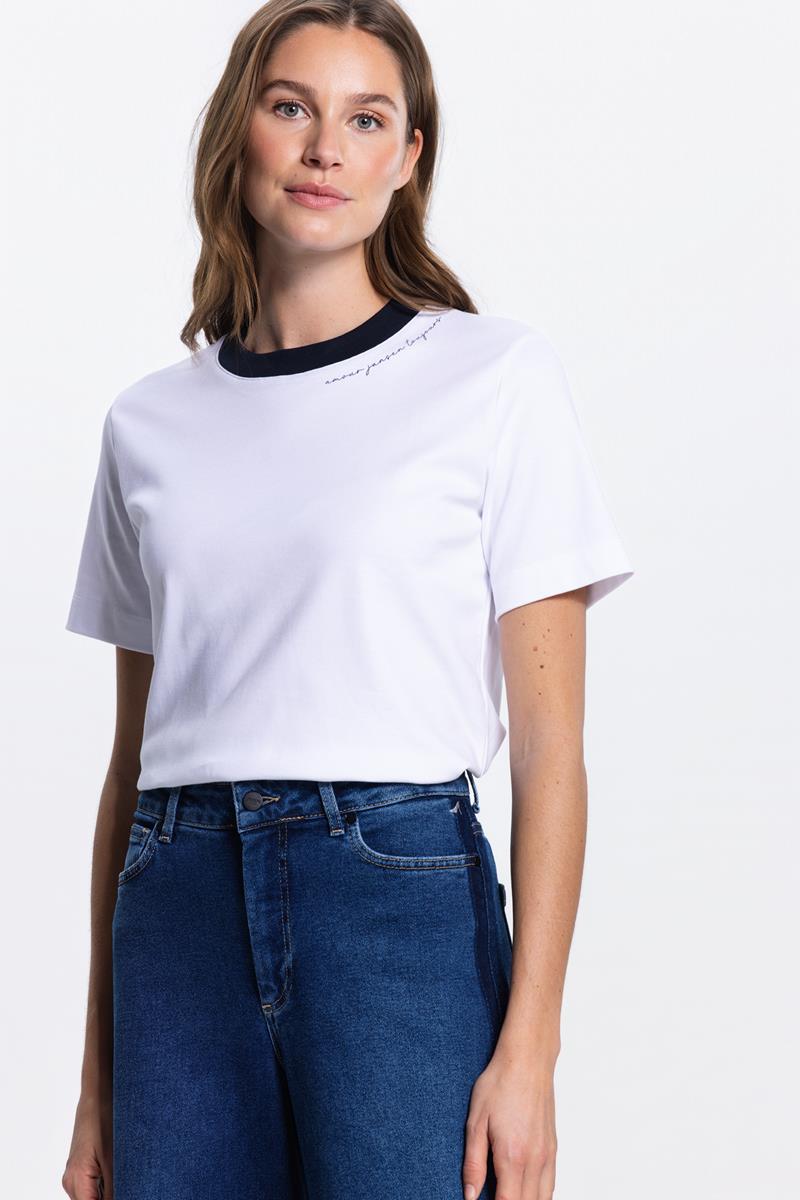 REINA REGULAR FIT T-SHIRT IN WIT