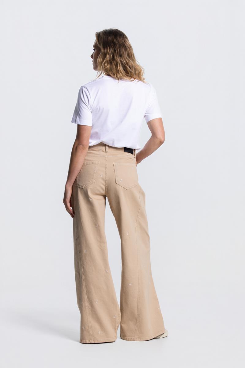 ISABEAU WIDE LEG JEANS IN ZAND