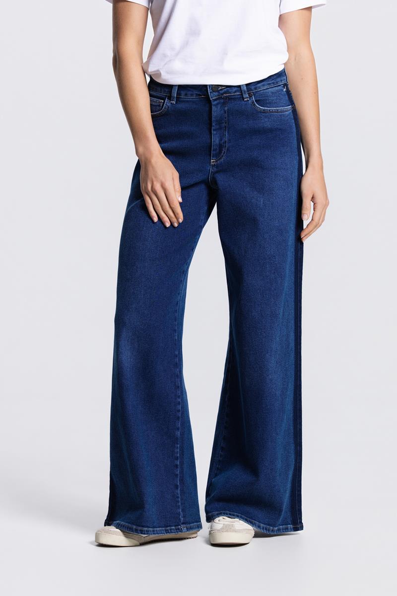 MEADOW WIDE LEG JEANS IN DONKERBLAUW