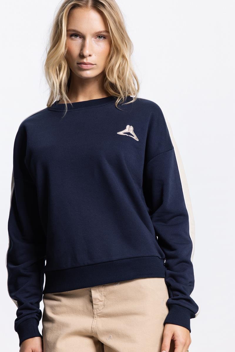 MARITH SWEATER MET LOGO IN DONKERBLAUW