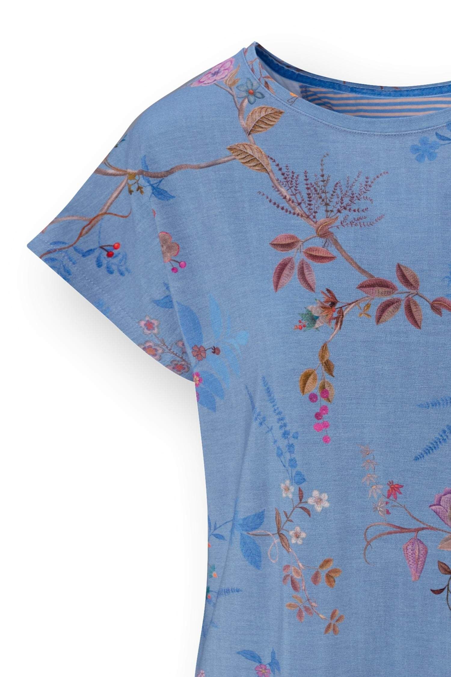 Tatum Top Korte Mouw Bodhi Flower Blauw