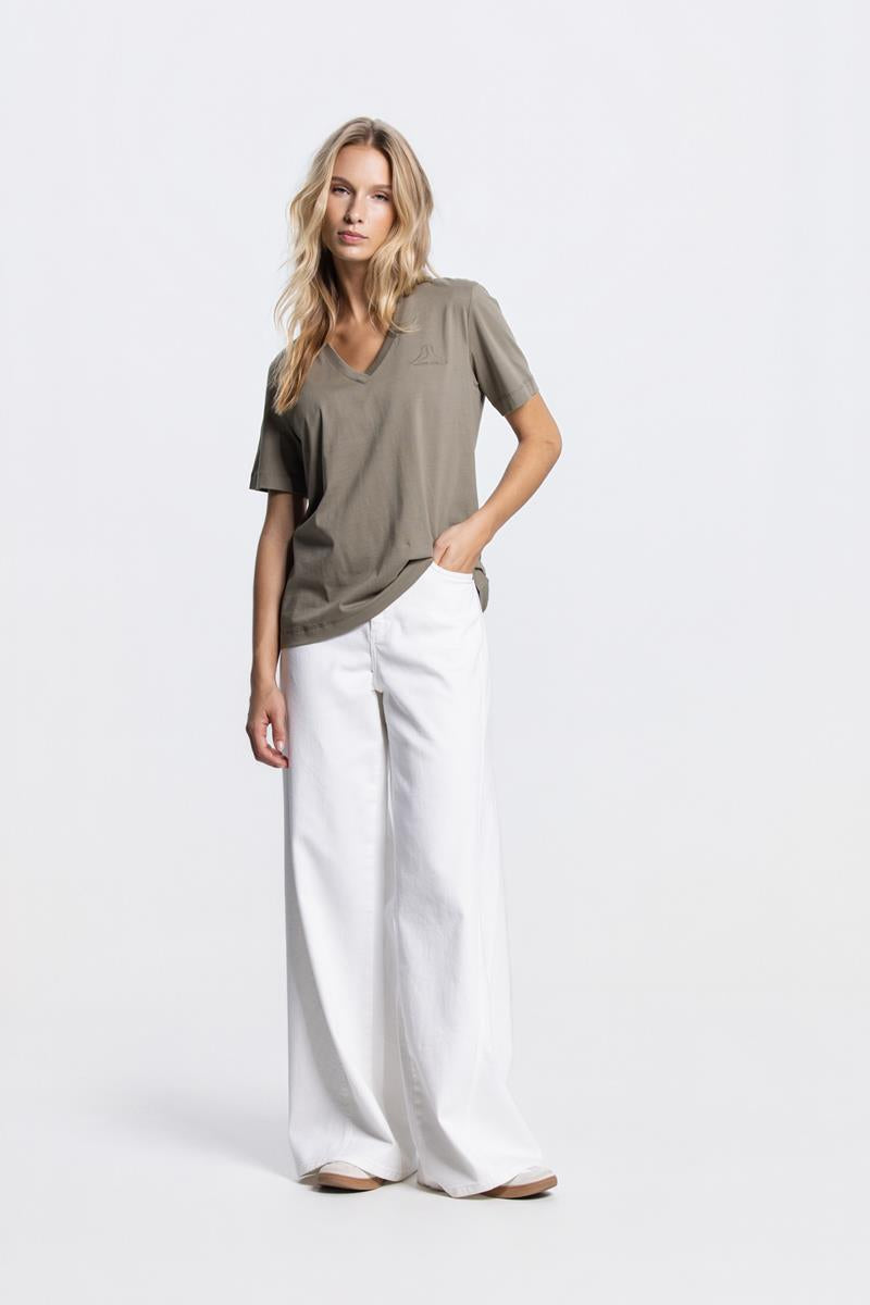 SUVI T-SHIRT IN LEGERGROEN
