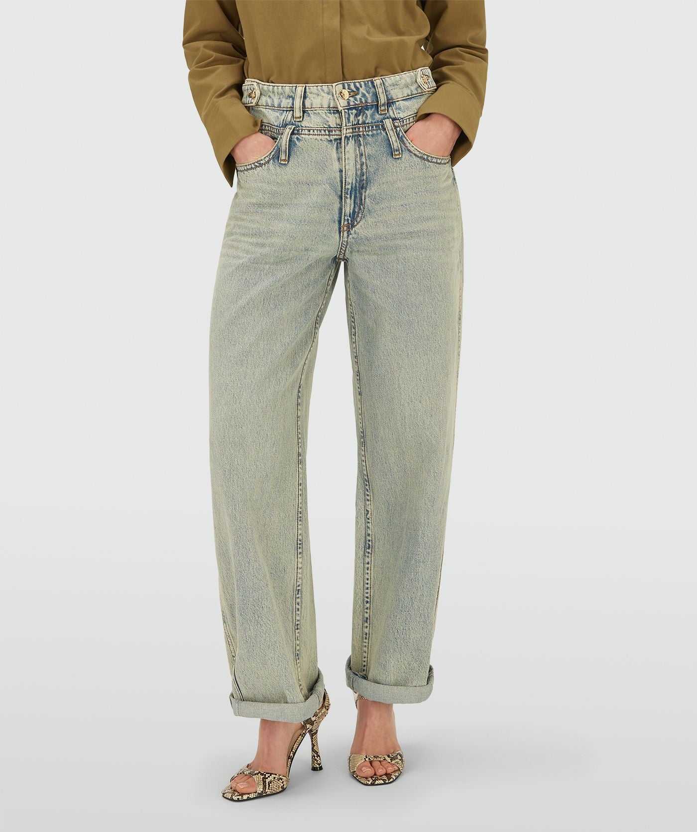 LOUELLA mid rise wide leg jeans - light dirty denim