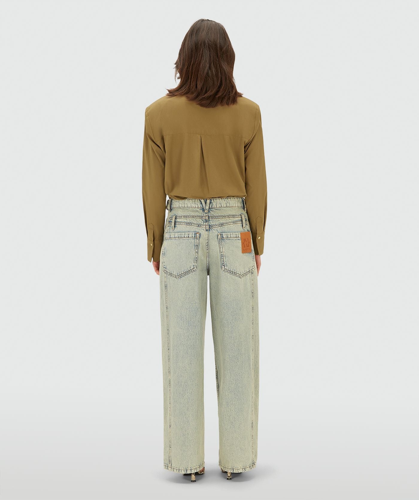 LOUELLA mid rise wide leg jeans - light dirty denim