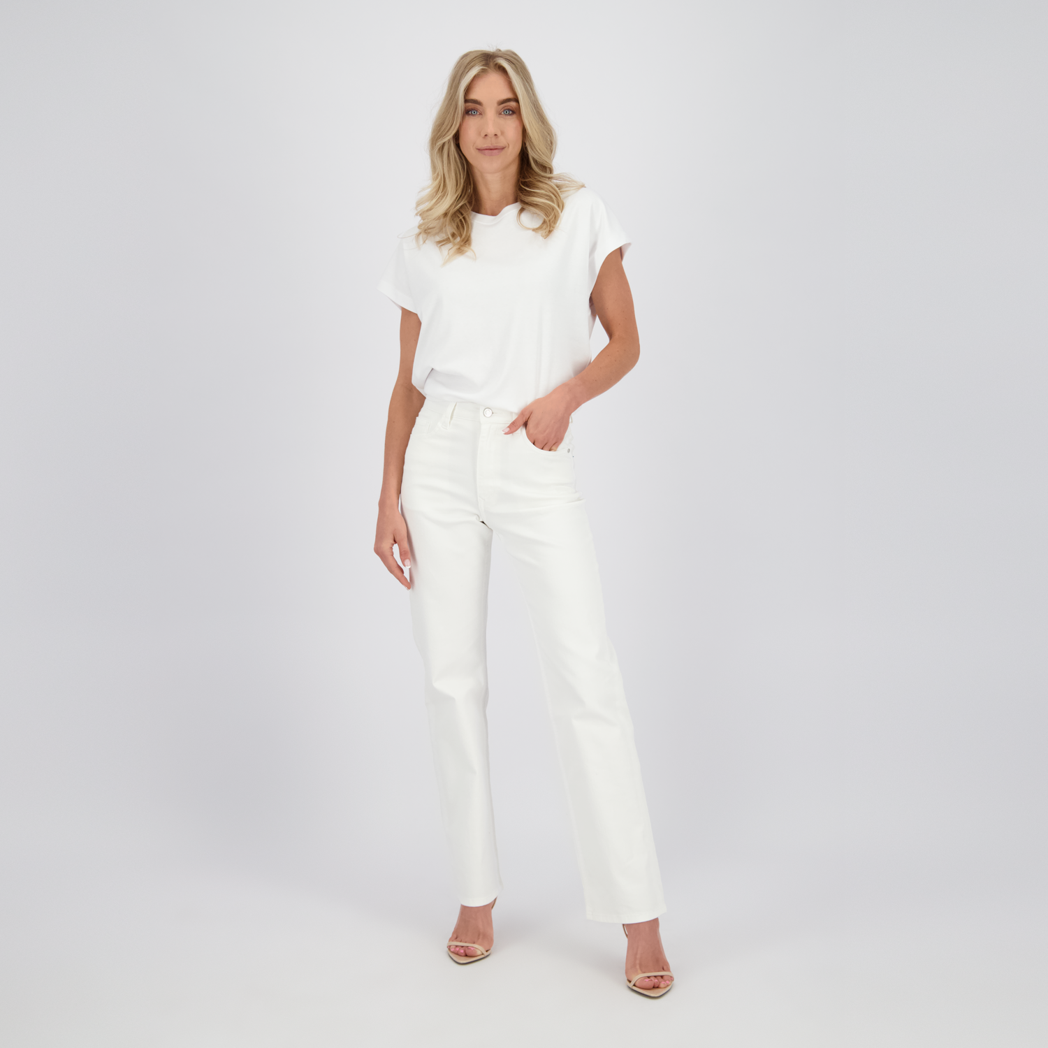 Raizzed Sarah Comfort Straight Jeans – Off White