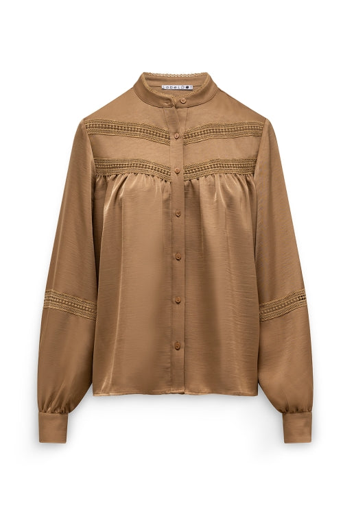 Amin Goudkleurige satijnen blouse met broderie anglaise