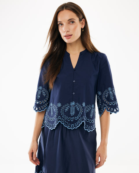 Poplin embroidery blouse