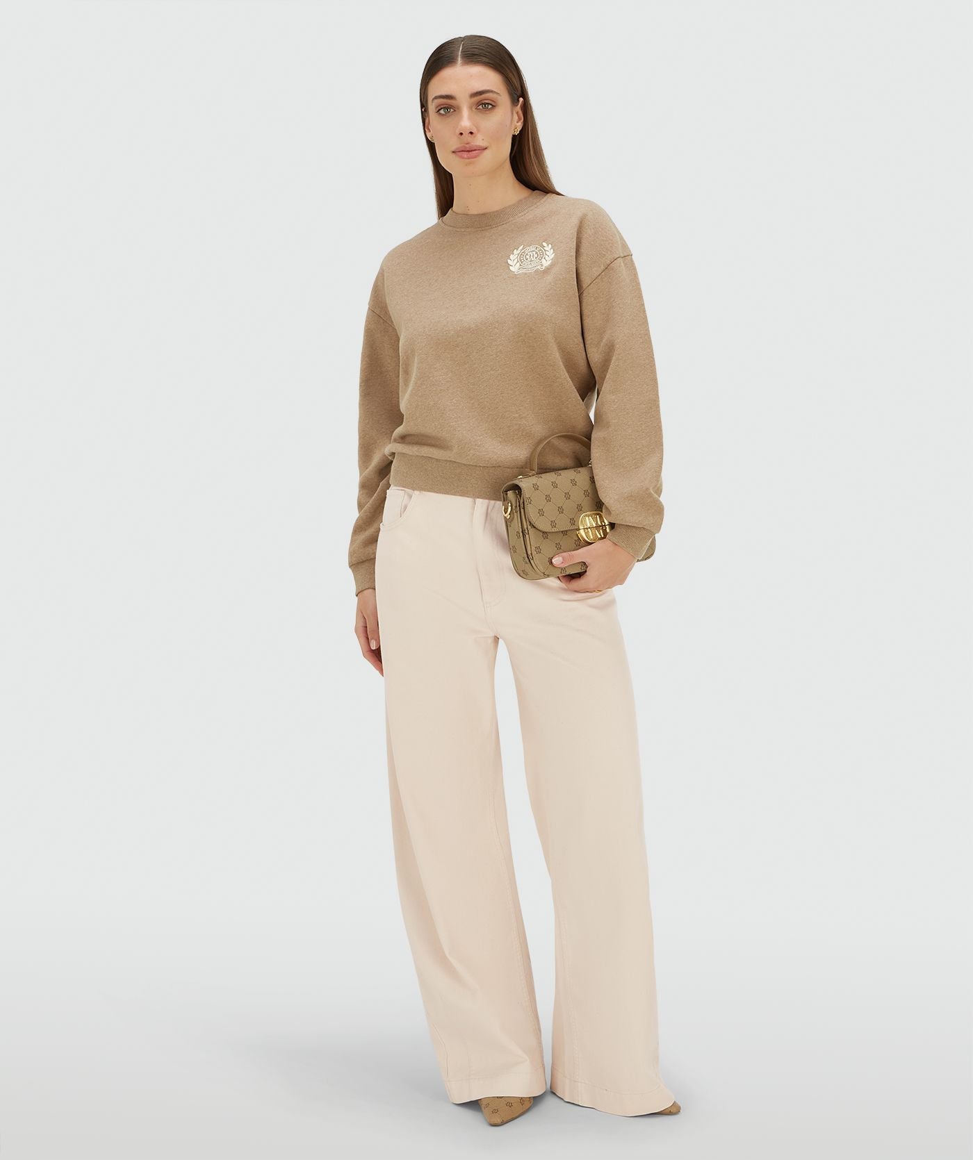 NAOMI relaxed fit sweater met logo - light khaki melange