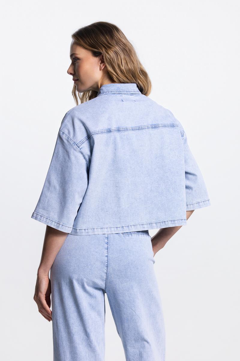 MABEL DENIM BLOUSE IN LICHTBLAUW