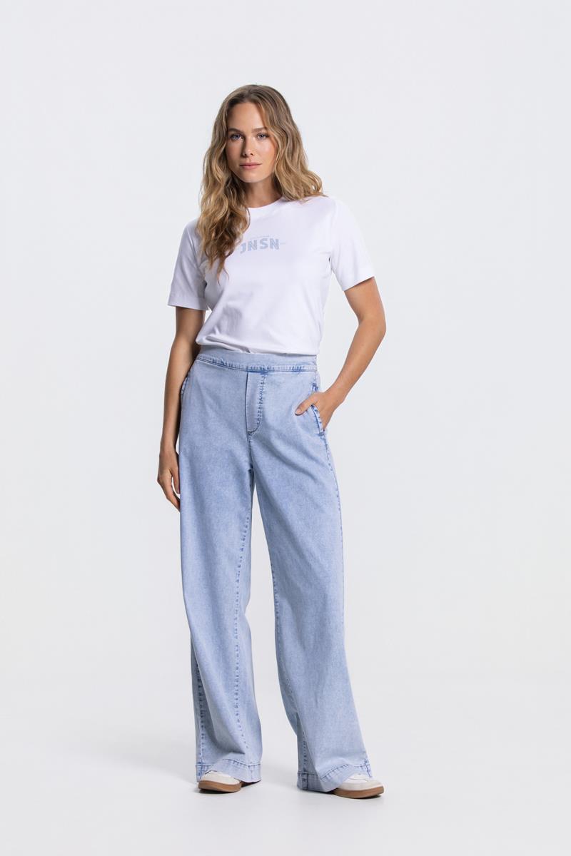 RESA T-SHIRT MET LOGO IN WIT / LICHTBLAUW