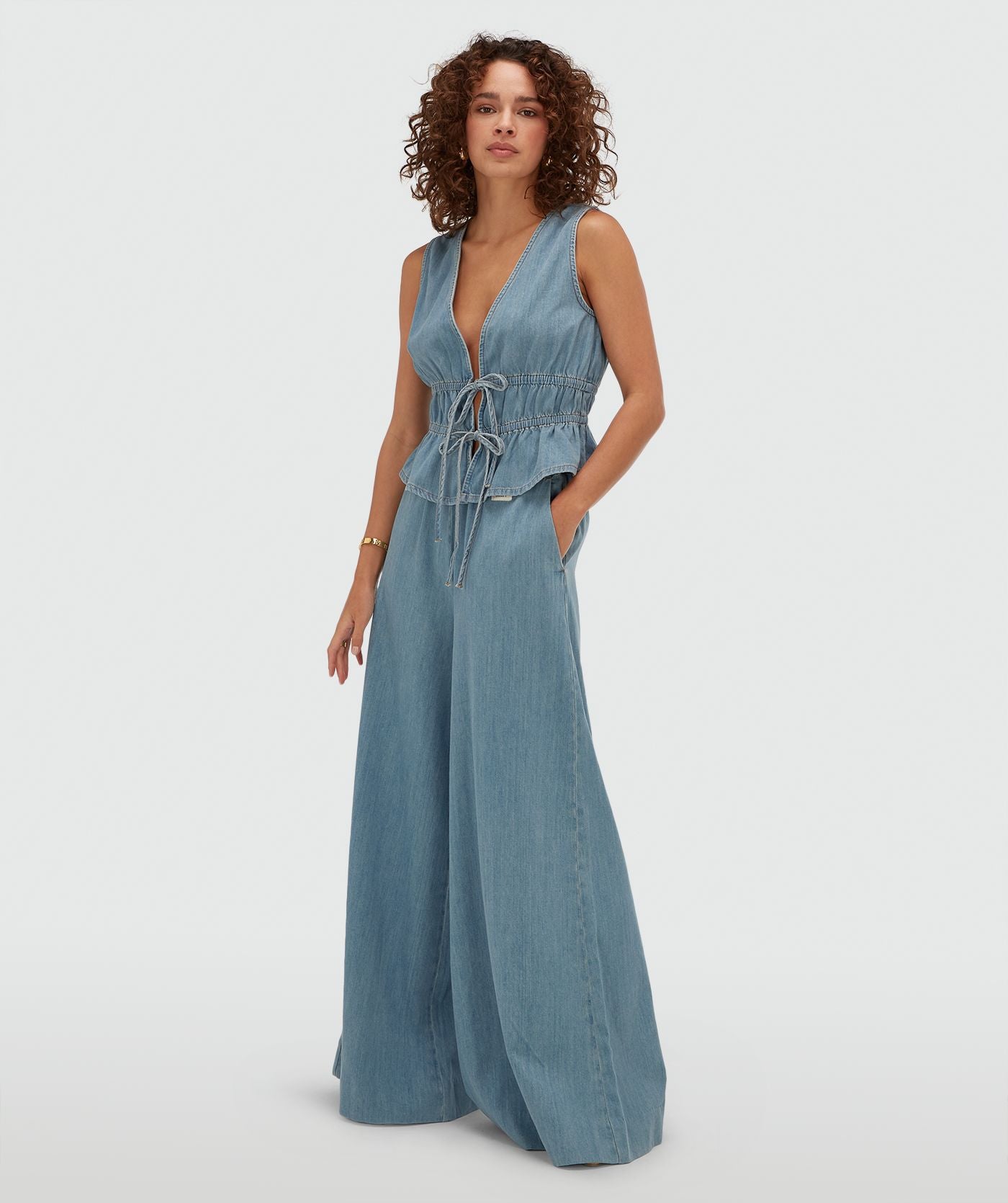 SEA getailleerde top met peplum - mid blue denim