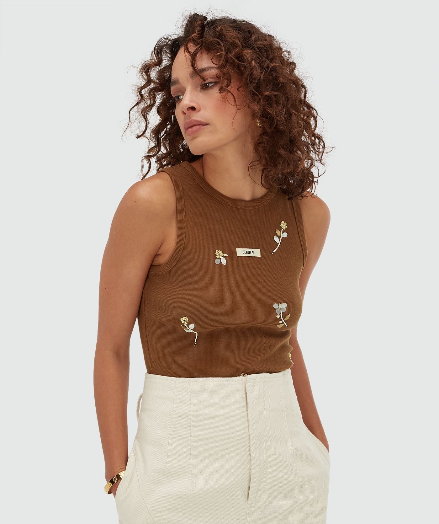 SWANNY slim fit top met kralen details - brown