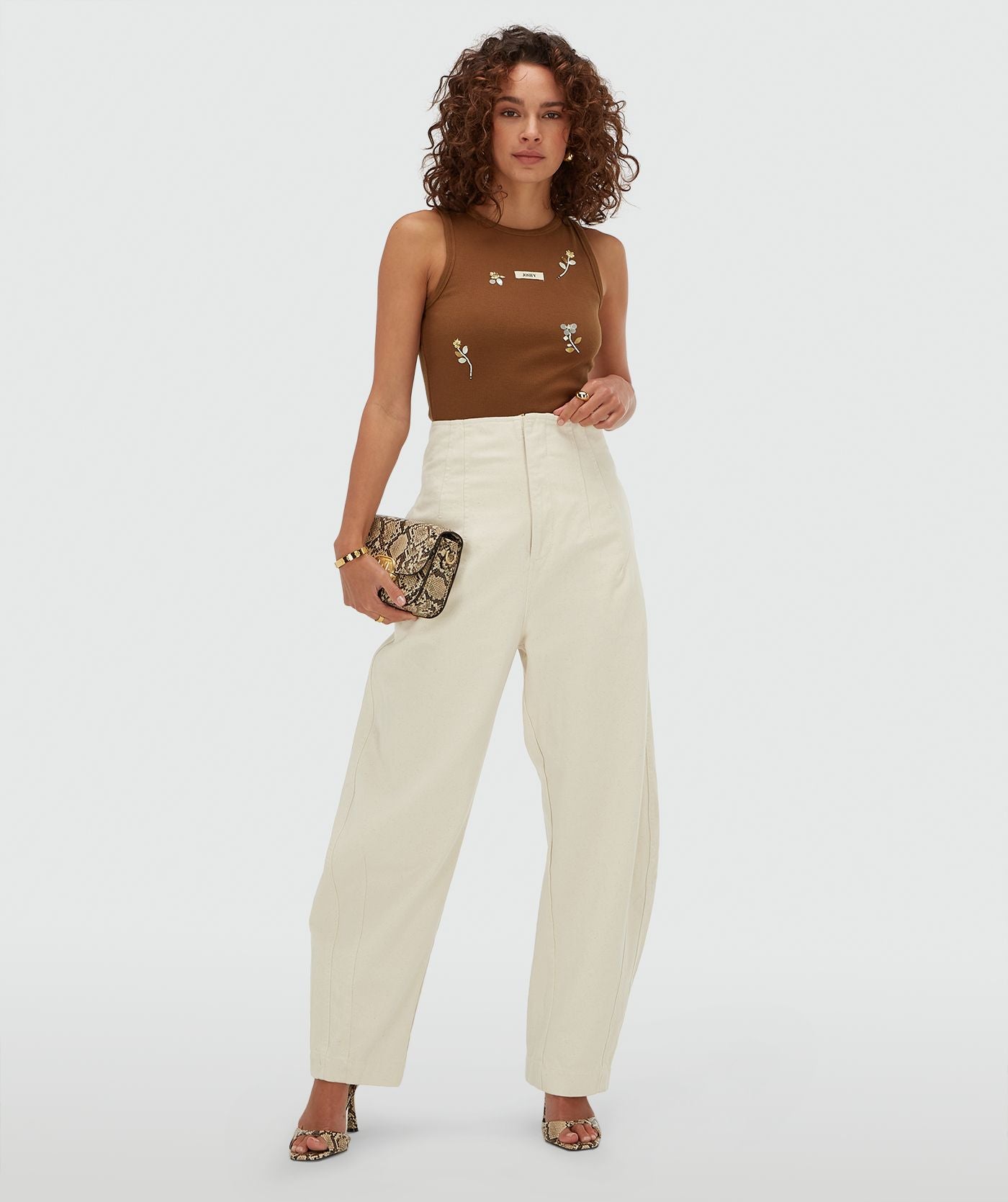 SWANNY slim fit top met kralen details - brown