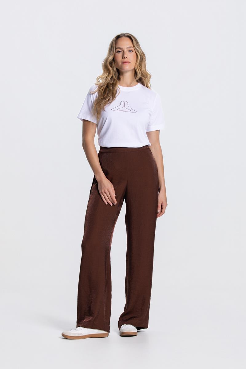 JITTY LOGO T-SHIRT IN WIT