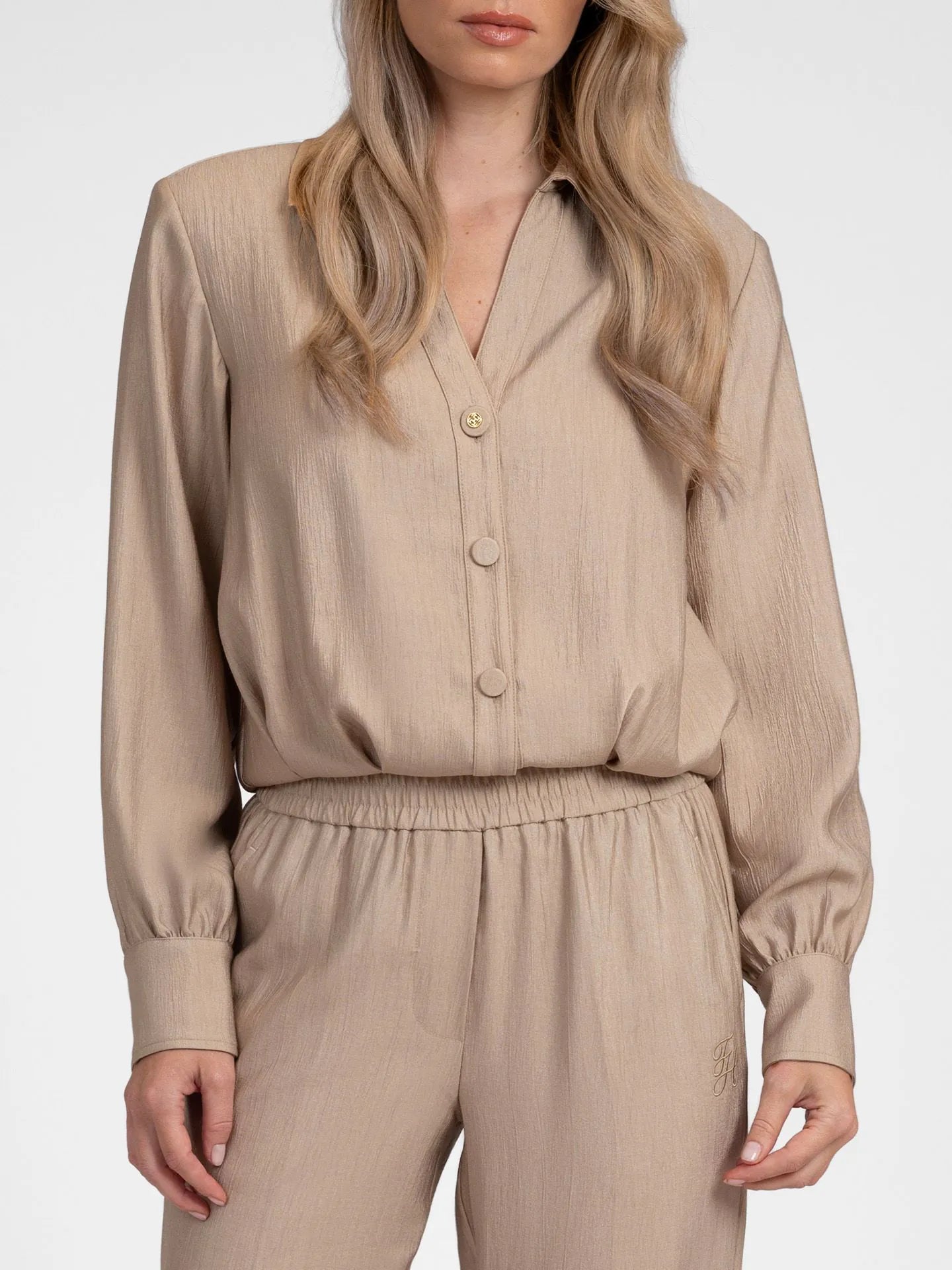 Glanzende blouse
Orlando Blouse hummus