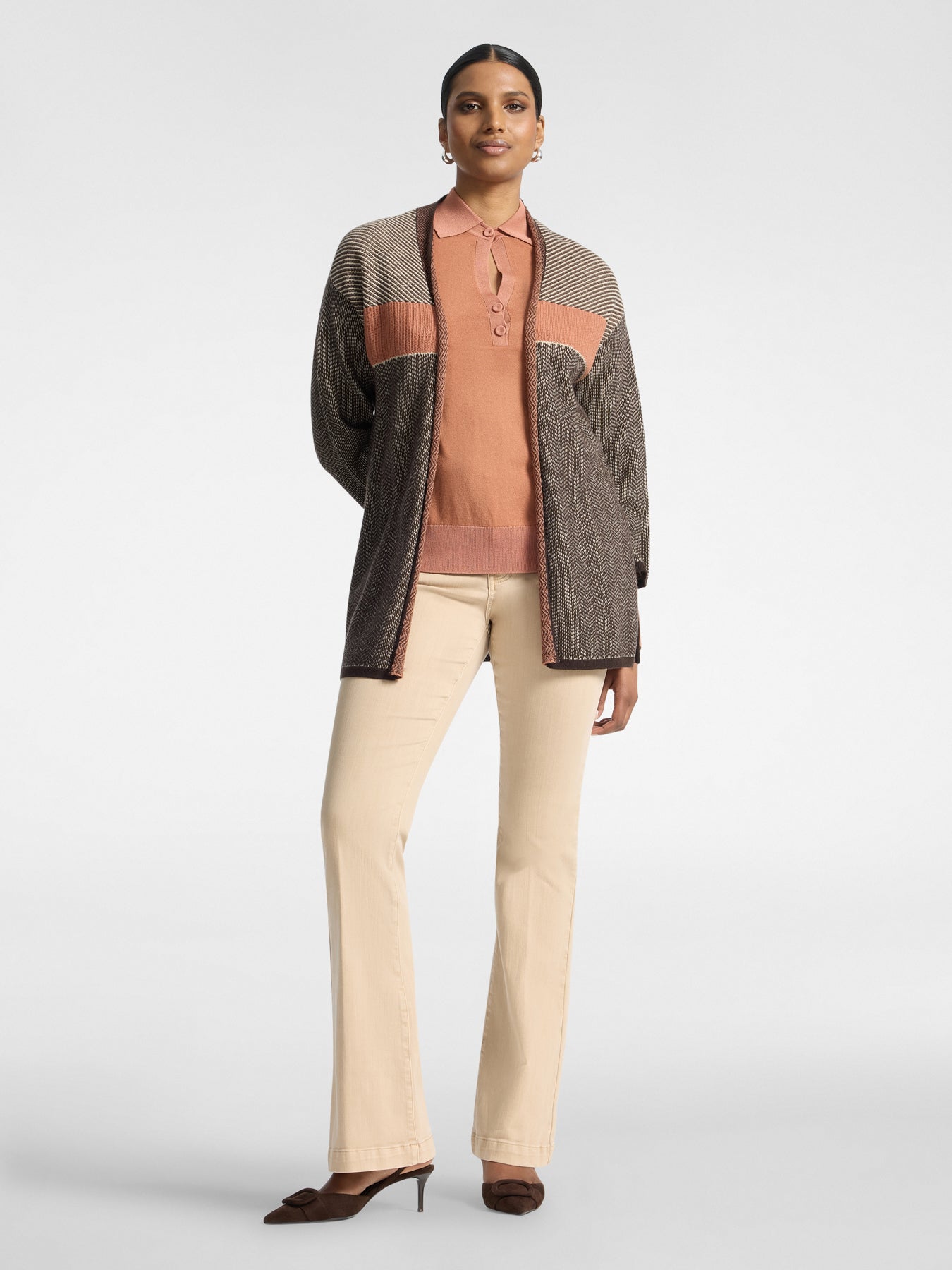 Flared broek met vijf zakken creme wit