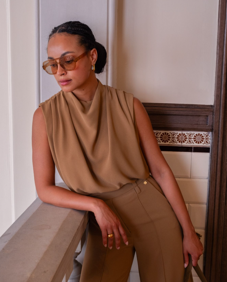KIANA - Losvallende top - Khaki
