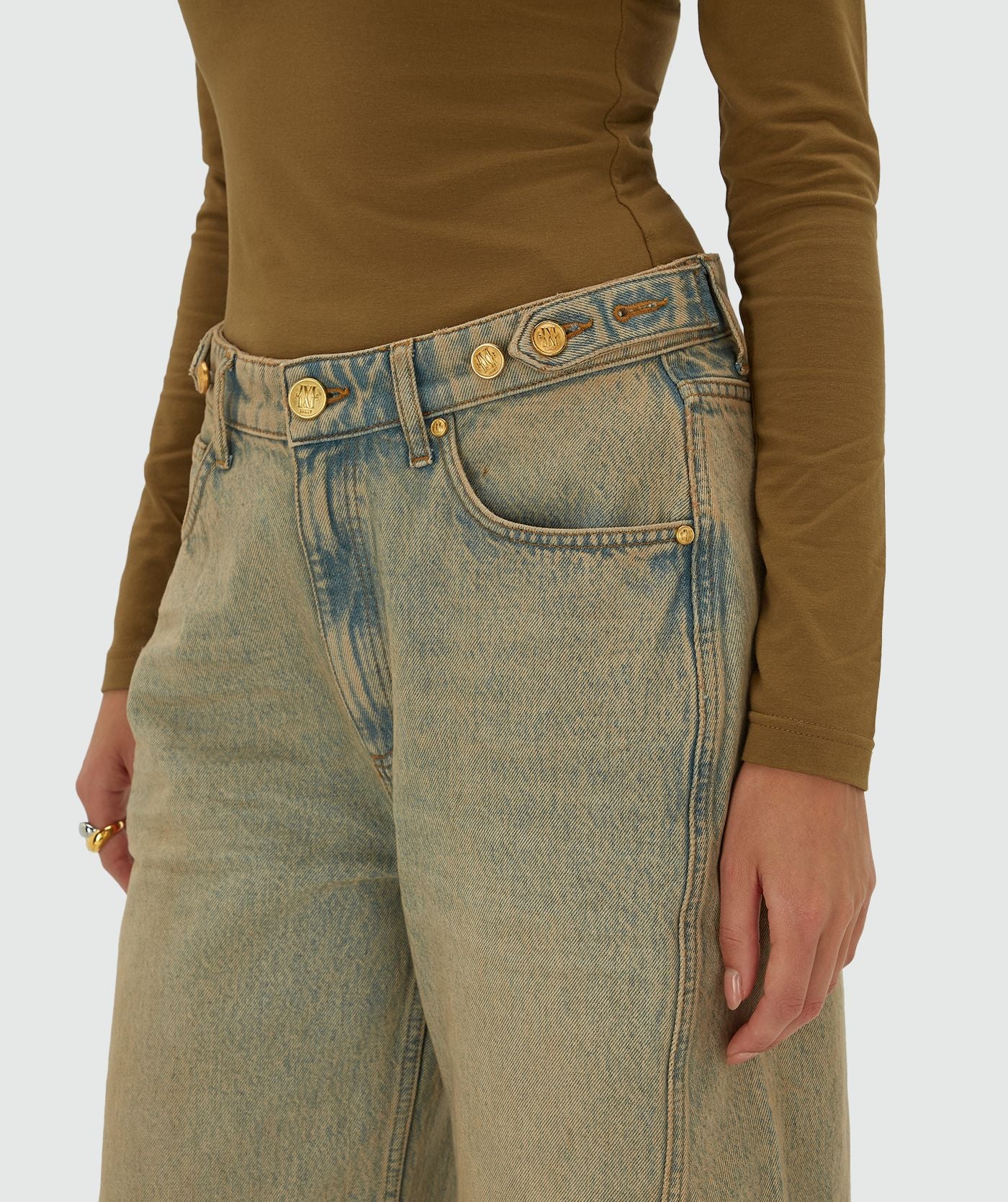 Dewi Balloon Fit Jeans - Dirty Wash Denim