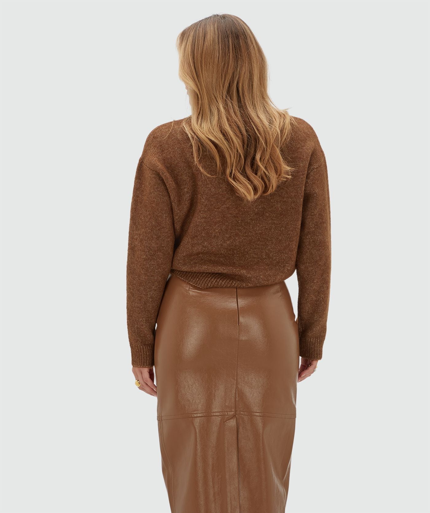 JV-IZE Oversized Sweater met Logo Cognac