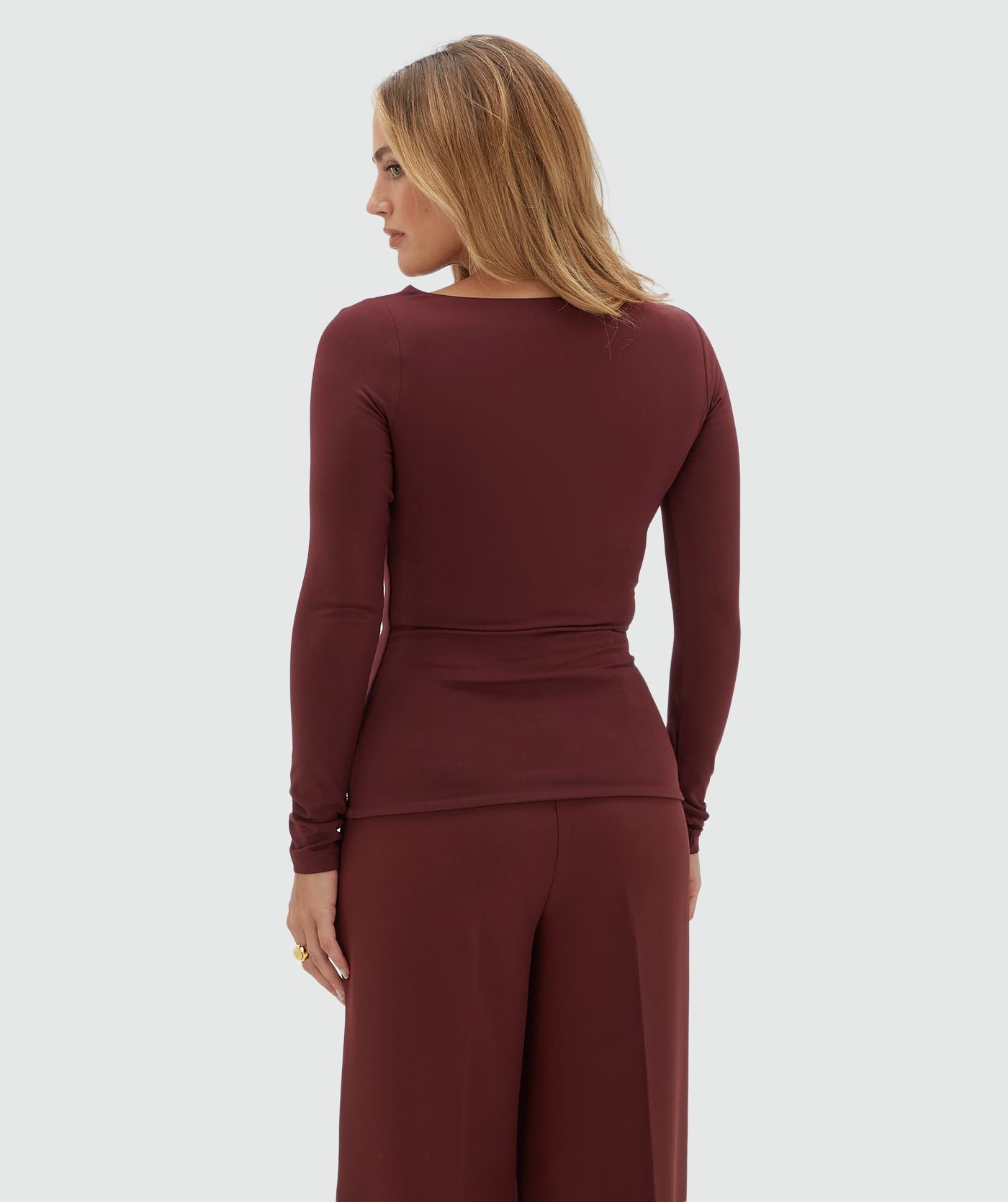 JV-LENIE Slim Fit Top - Burgundy