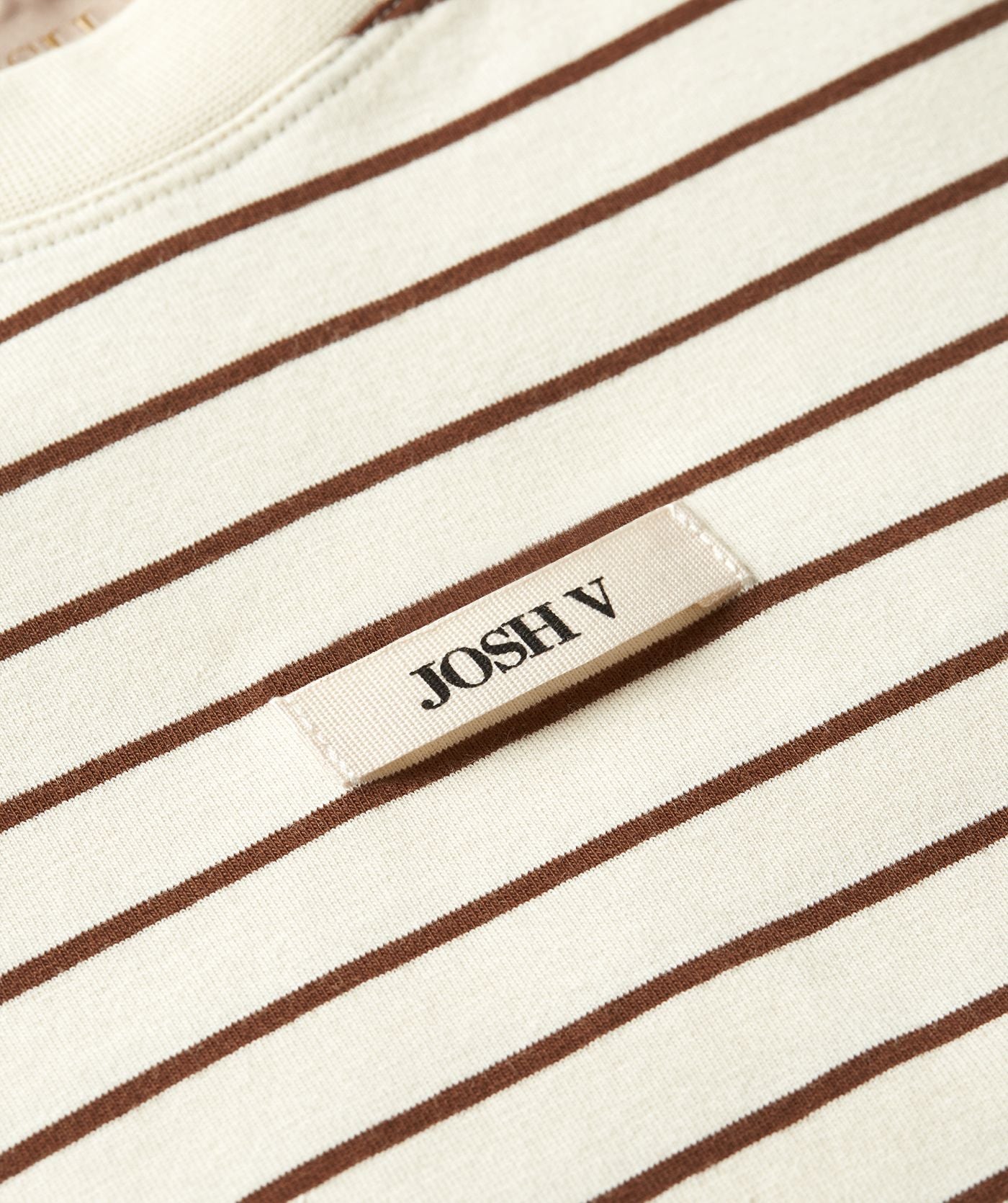 Sue Regular Fit T-shirt met Logo - Crème White Dark Brown