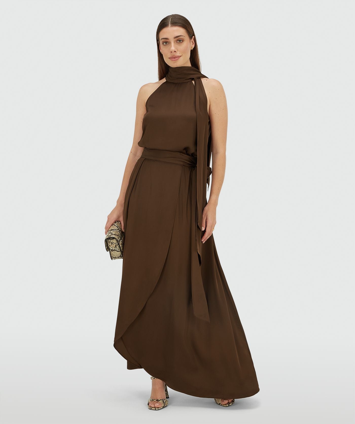 Yamicia overslag maxi rok in satijn look - bruin